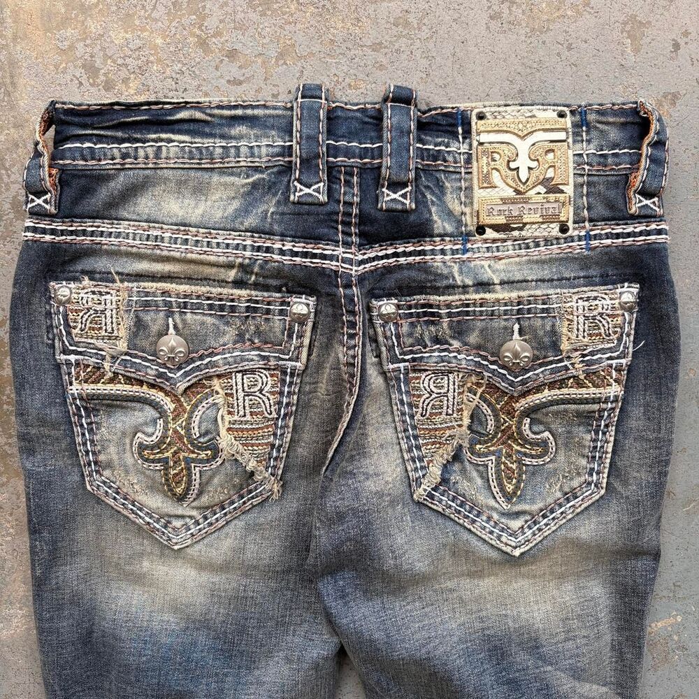 Rock Revival Y2K Distressed Women’s Armie Straight Leg Jeans